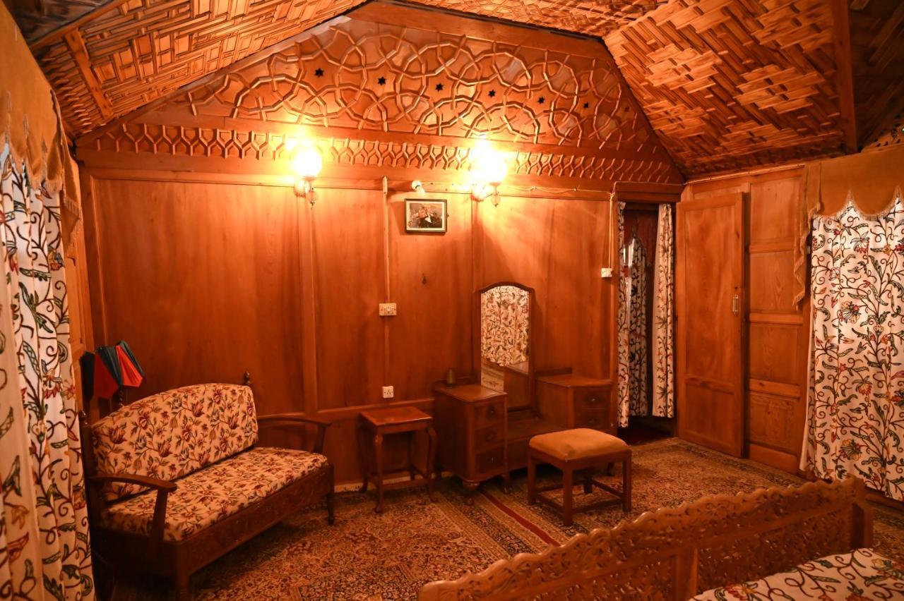Kings Houseboats Hotel Srinagar  Ngoại thất bức ảnh