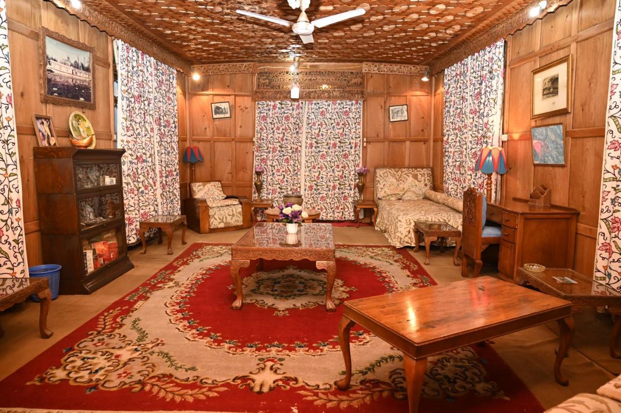 Kings Houseboats Hotel Srinagar  Ngoại thất bức ảnh