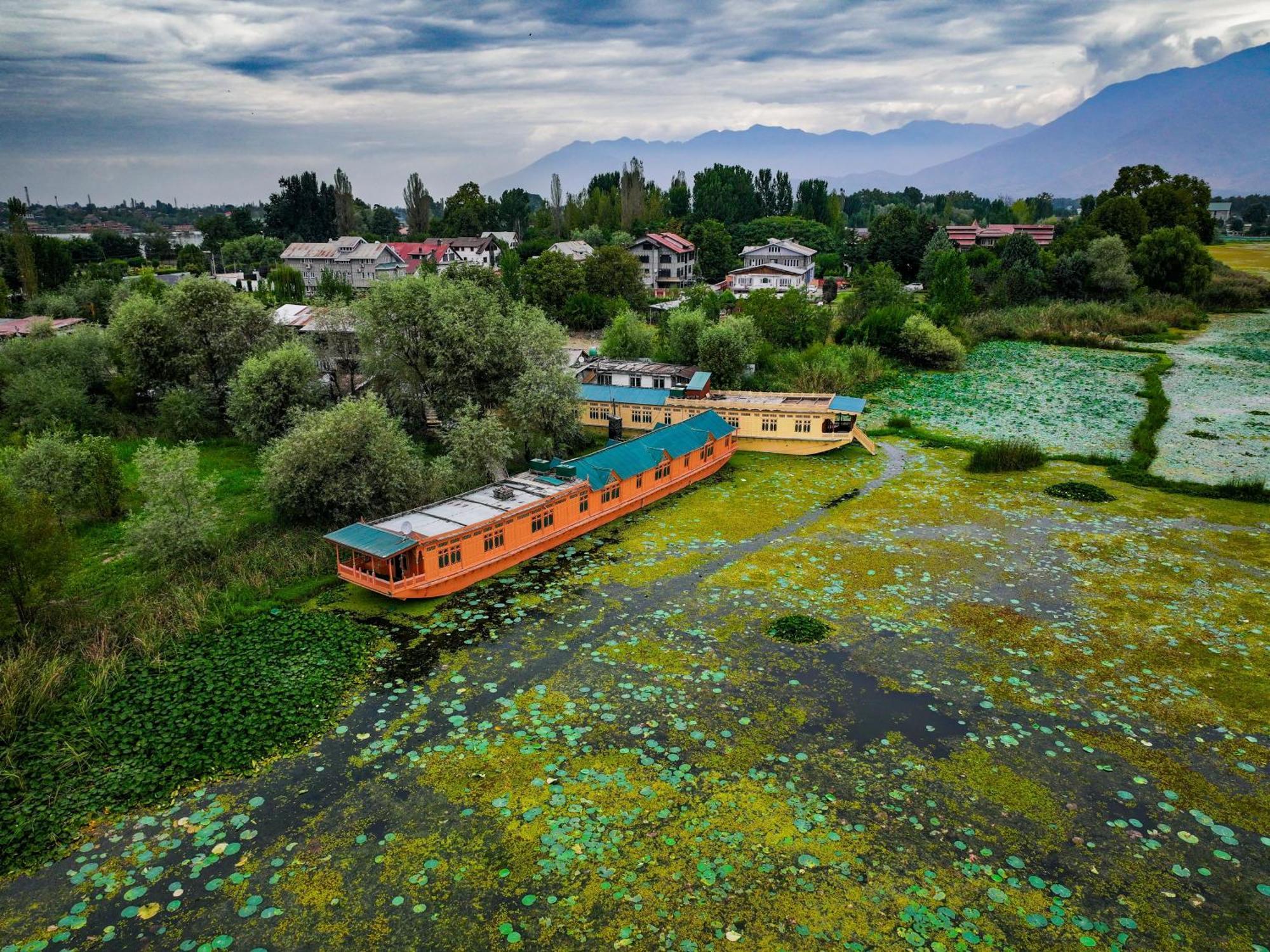 Kings Houseboats Hotel Srinagar  Ngoại thất bức ảnh